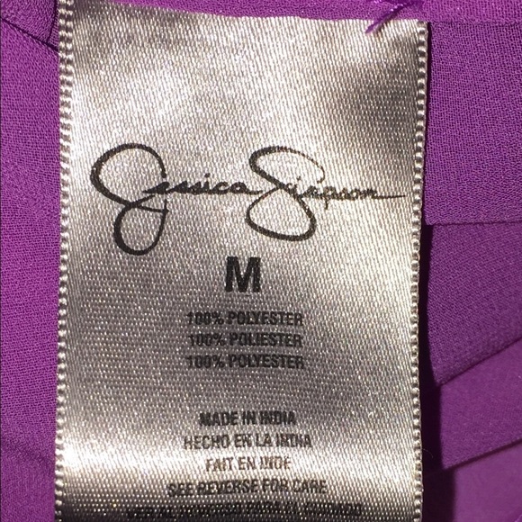 ⭐️ Jessica Simpson - short sleeve back slit blouse - Picture 7 of 8